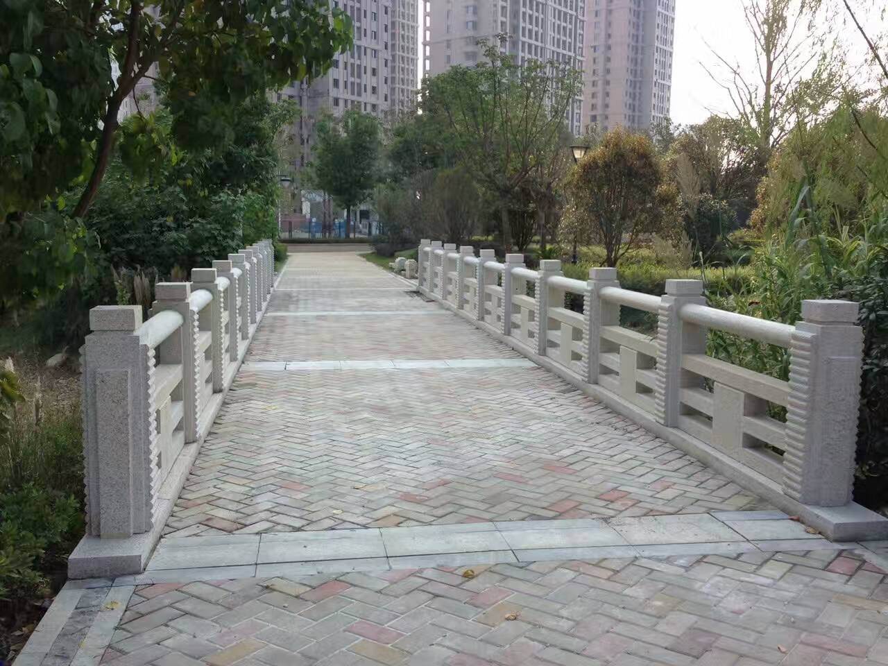 石护栏