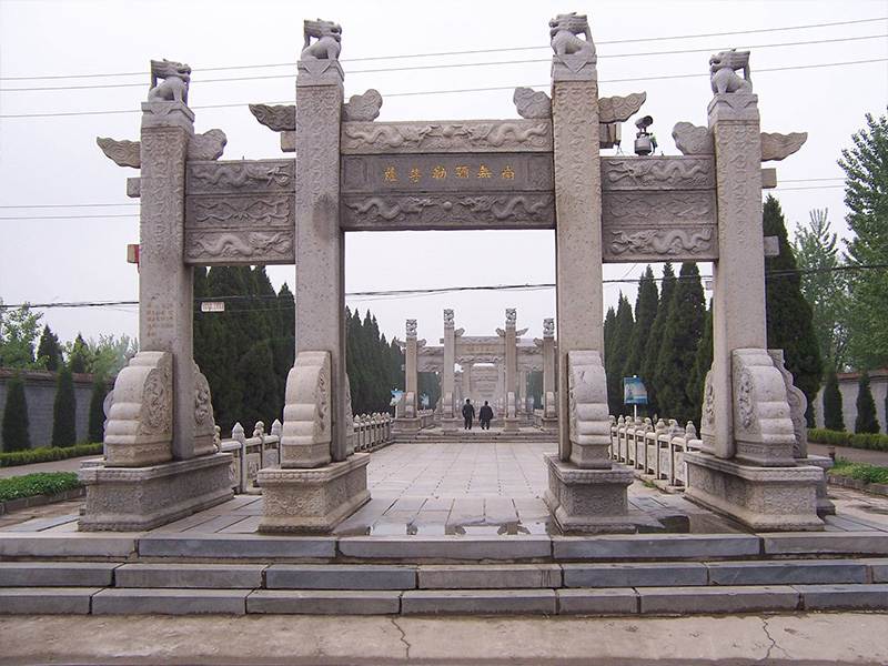 石雕牌坊